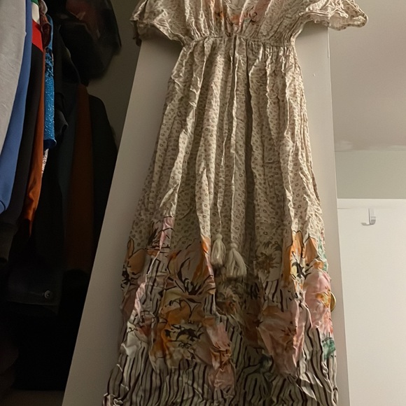 Floral Robe/Gown - Picture 3 of 3